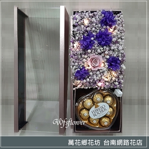 Q035閃愛永生花滿天星金莎禮盒 台南花店